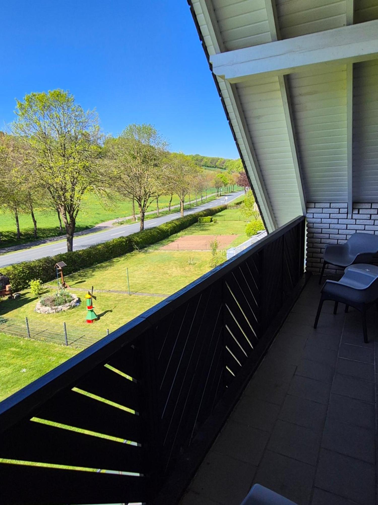 Ferienwohnung Am Fusse Des Eggegebirges バート・ドリーブルク エクステリア 写真